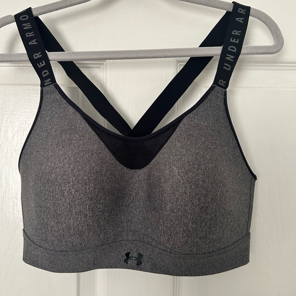 Under Armour Gray & Black Crossback Medium-Support Sports Bra